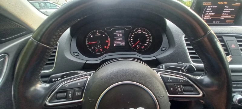 Audi Q3 2.0  TDI 4x4, снимка 14 - Автомобили и джипове - 52191819