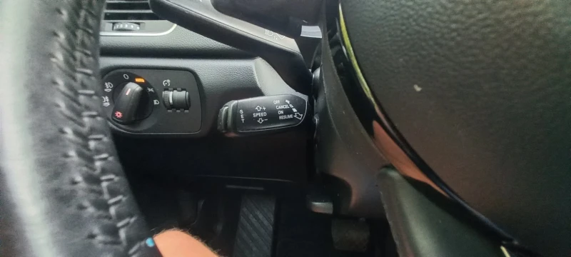 Audi Q3 2.0  TDI 4x4, снимка 13 - Автомобили и джипове - 52191819