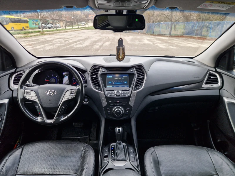 Hyundai Santa fe 4X4 Full Камера Панорама, снимка 8 - Автомобили и джипове - 52976141