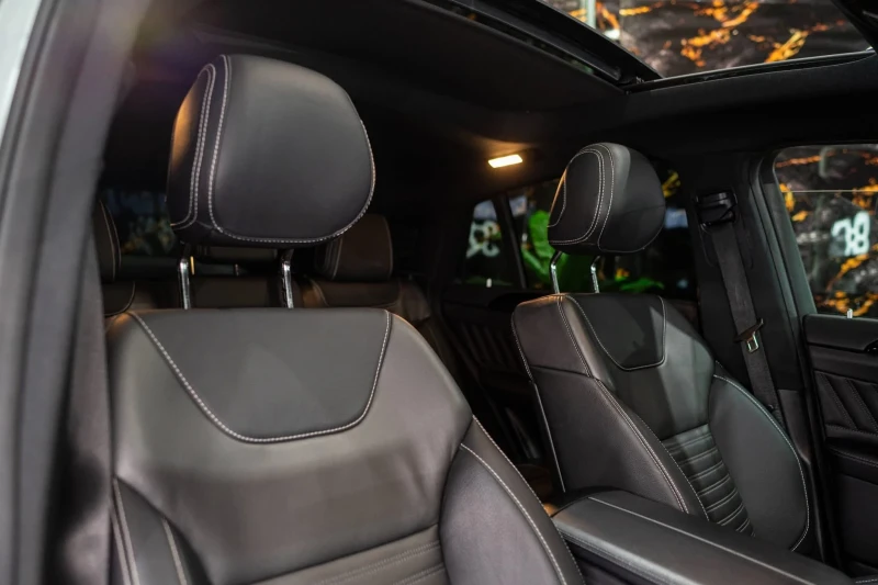 Mercedes-Benz GLE 350 D 4MATIC FULL AMG LINE ПАНО H&K ЛИЗИНГ 100%, снимка 14 - Автомобили и джипове - 53106624