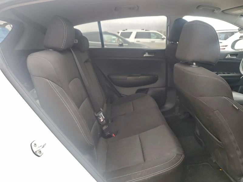 Kia Sportage LX* CARFAX* Клип на мотор* , снимка 11 - Автомобили и джипове - 53101673