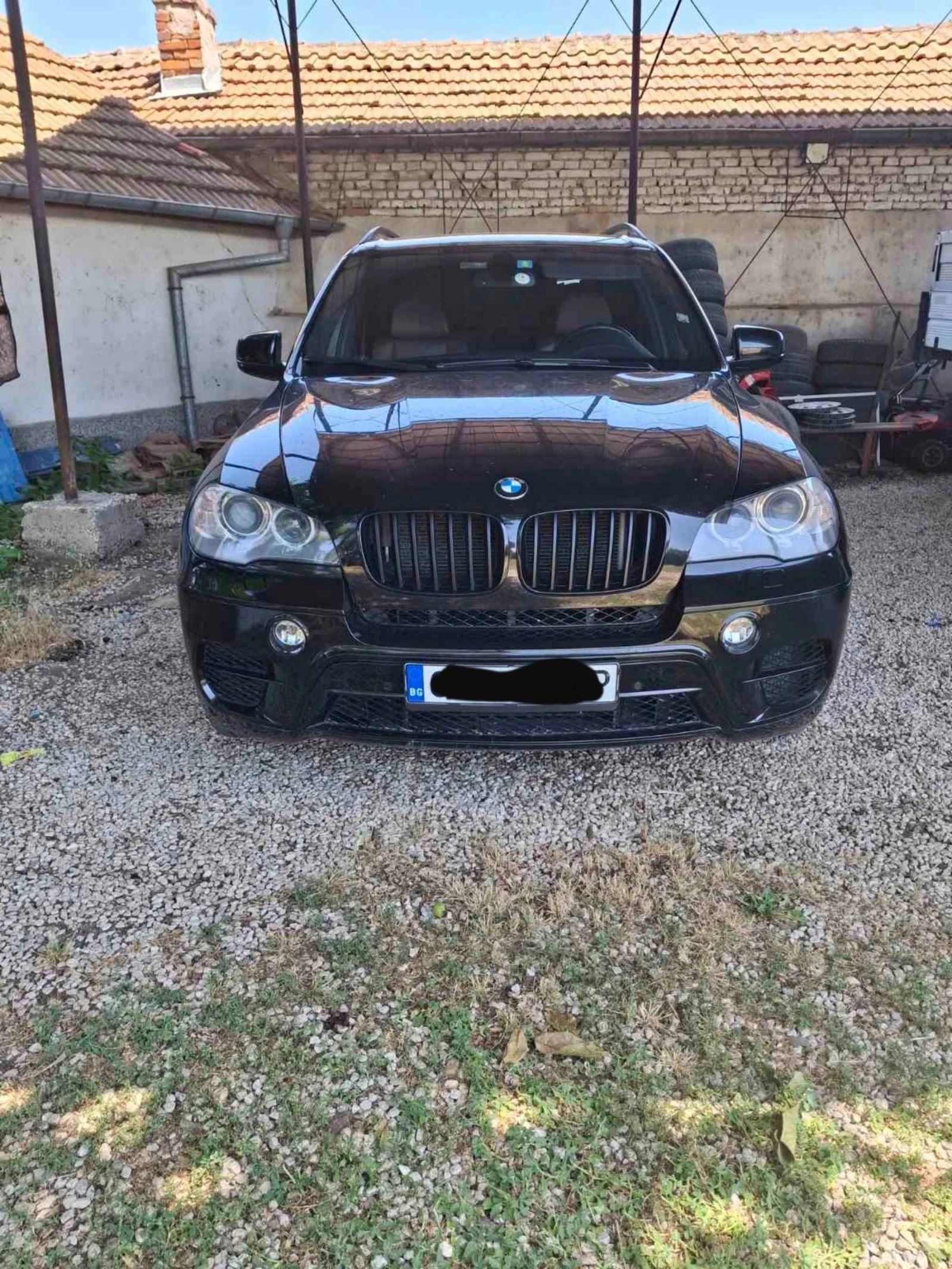 BMW X5 4.0 д - изображение 10