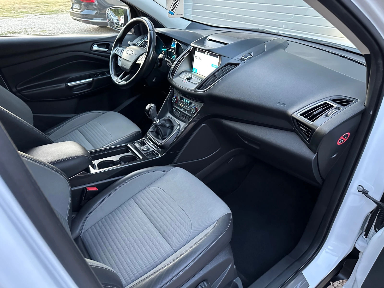 Ford Kuga 2.0HDI 150кс ФЕЙСЛИФТ НАВИ КОЖА ЛЕД - изображение 10