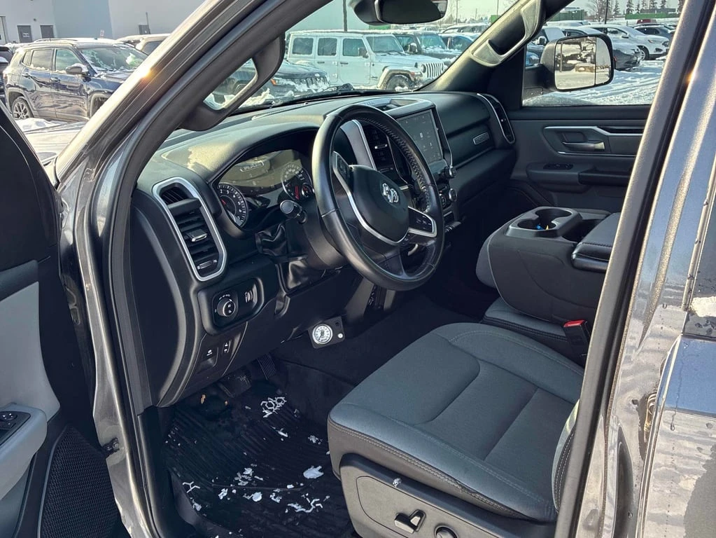 Dodge RAM 1500 * Big Horn * CARFAX * БЕЗ ПЪРВОНАЧАЛНА ВНОСКА - изображение 5