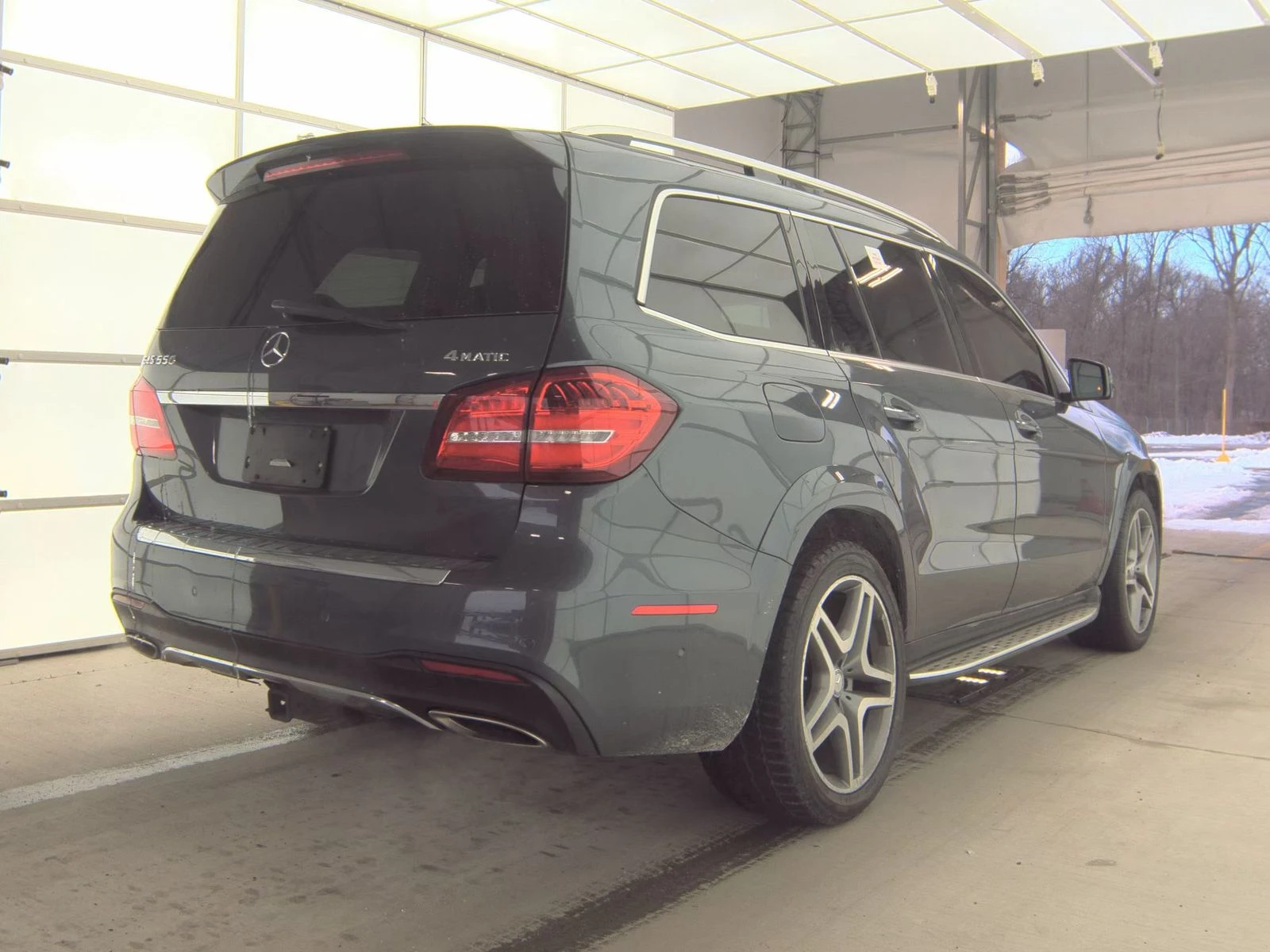 Mercedes-Benz GLS 500 AMG* PACK* ДИСТРОНИК* ОБДУХВАНЕ* МАСАЖ* КАМЕРА* ВА - изображение 2