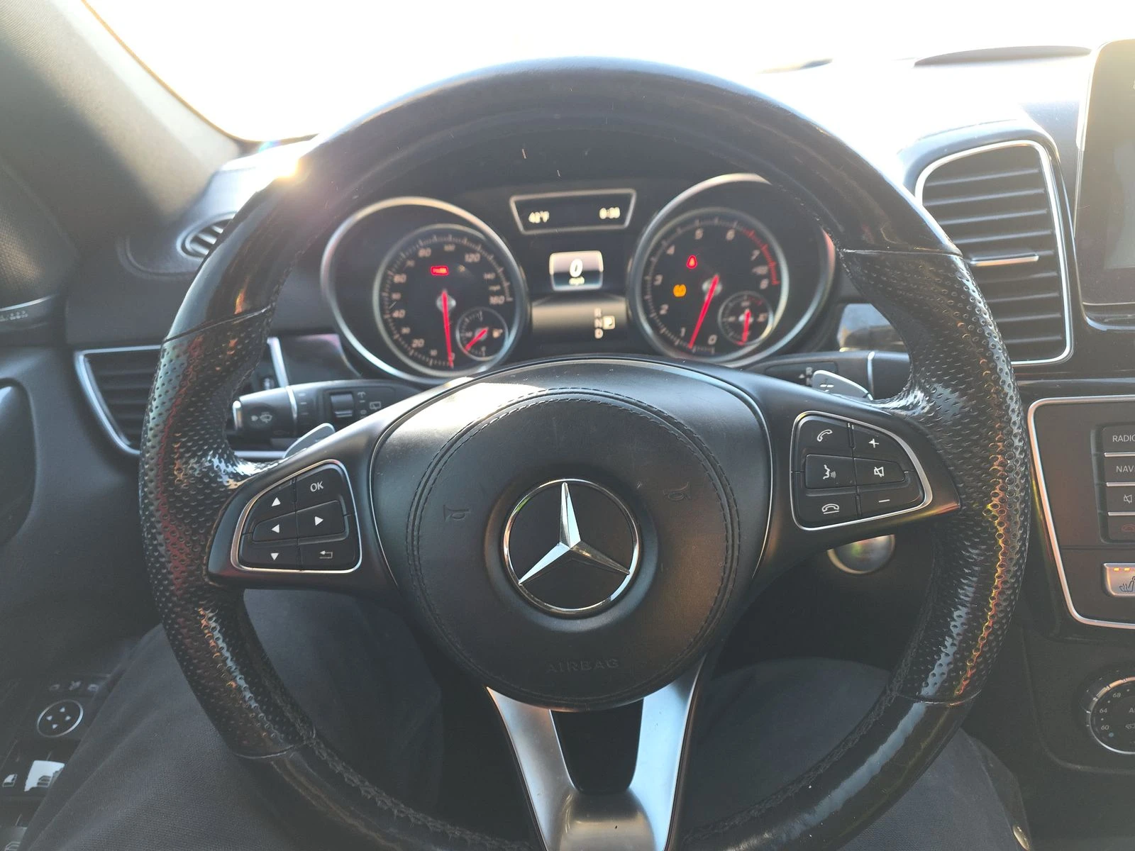 Mercedes-Benz GLS 500 AMG* PACK* ДИСТРОНИК* ОБДУХВАНЕ* МАСАЖ* КАМЕРА* ВА - изображение 10