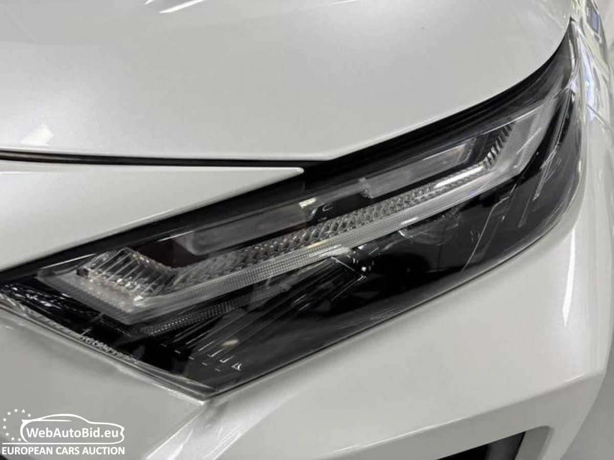 Toyota Rav4, снимка 4 - Автомобили и джипове - 54400582