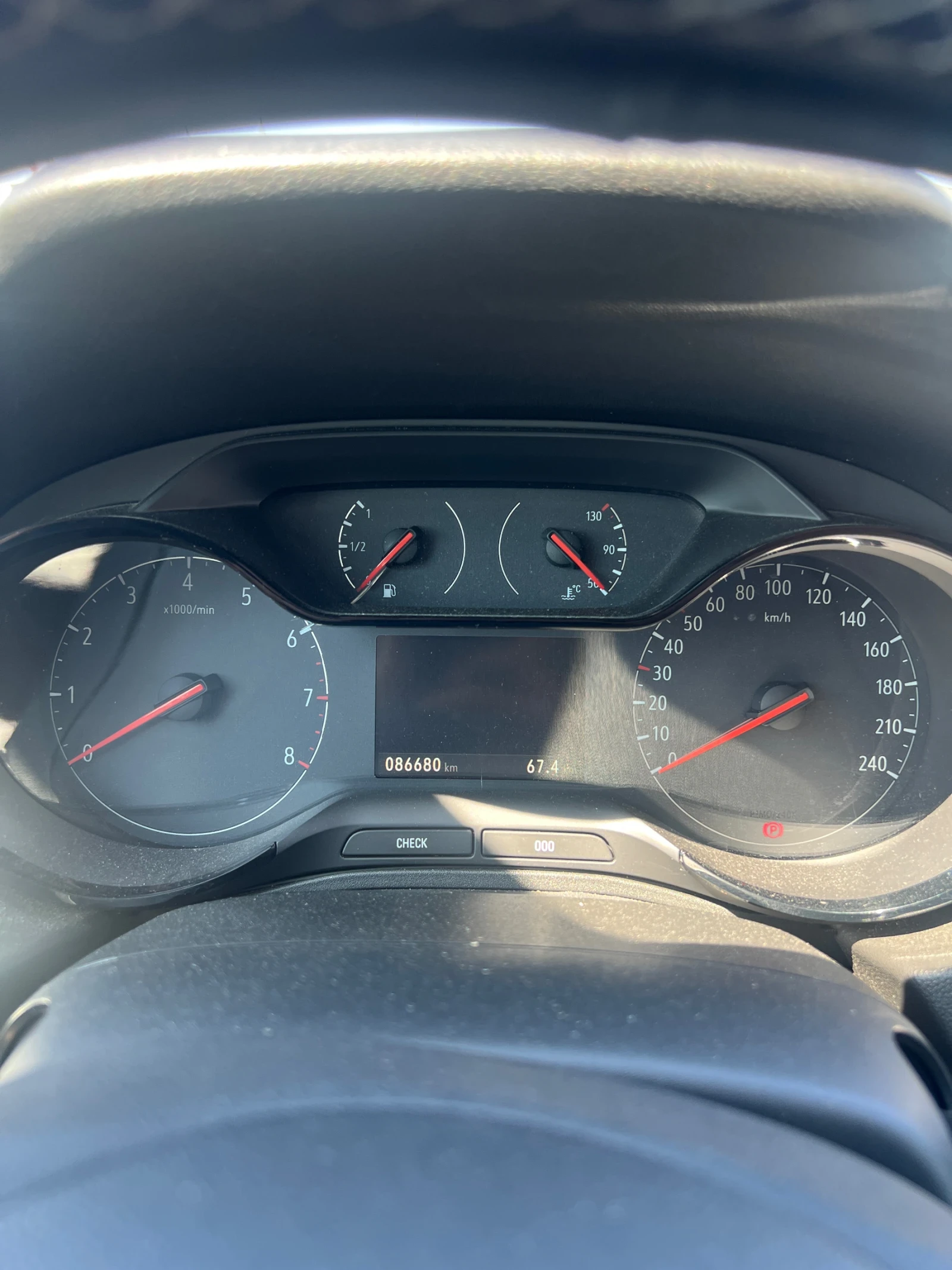 Opel Grandland X 1.2i/130кс/АВТОМАТИК/ЛИЗИНГ, снимка 13 - Автомобили и джипове - 55456670