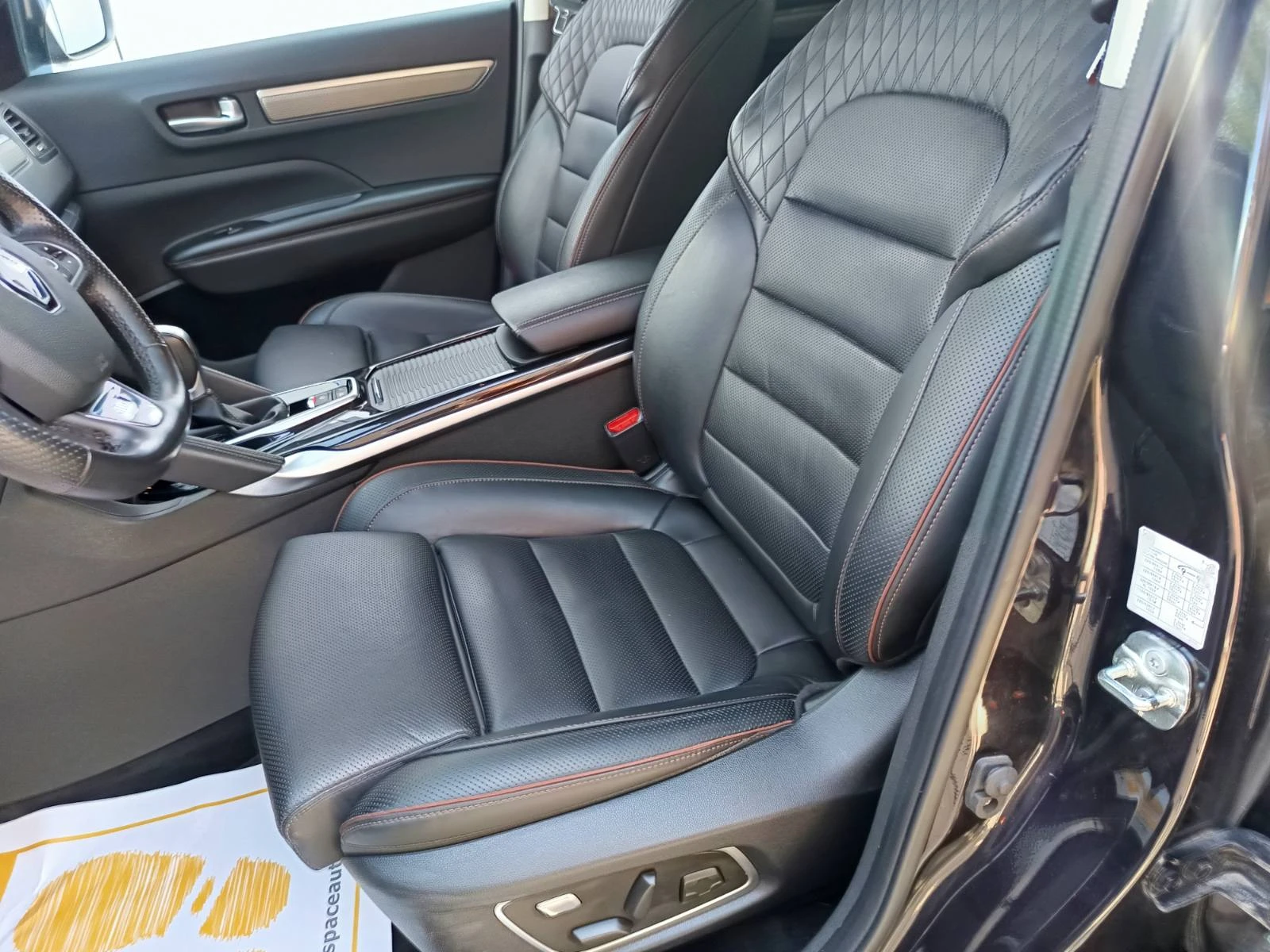 Renault Koleos 2.0dCi/ 190к.с./ 4Х4/ KAПАРИРАН, снимка 15 - Автомобили и джипове - 55926930