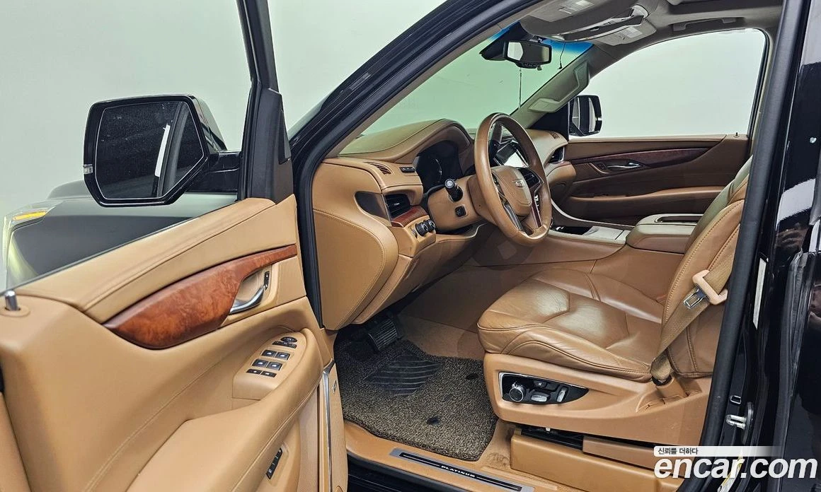 Cadillac Escalade 6.2 ESV 4th, снимка 10 - Автомобили и джипове - 56123094