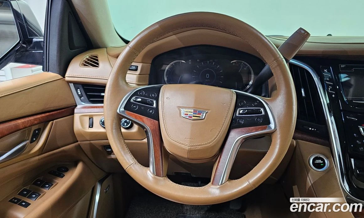 Cadillac Escalade 6.2 ESV 4th, снимка 13 - Автомобили и джипове - 56123094