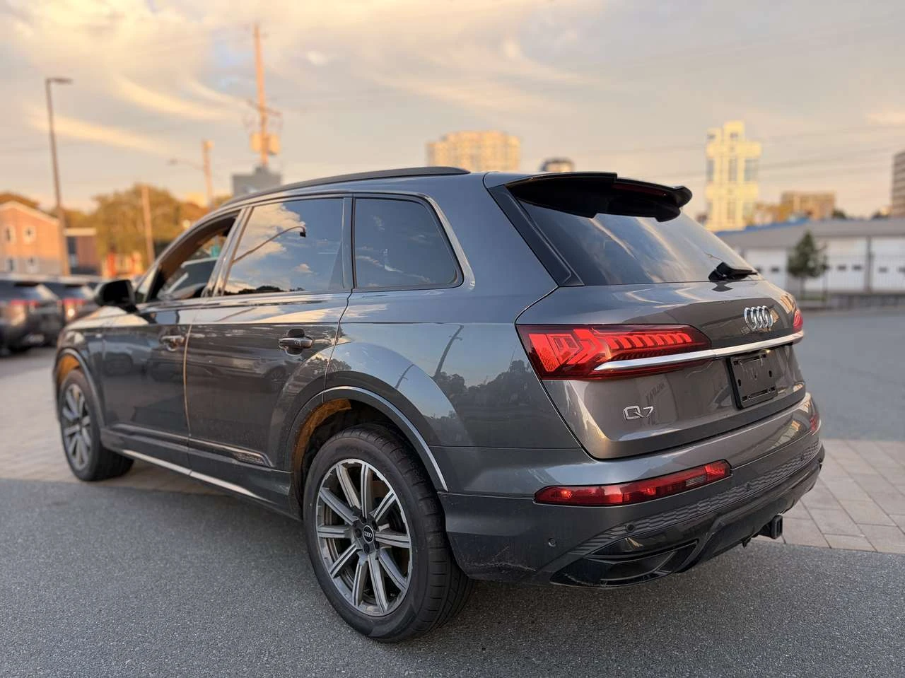 Audi Q7 Progressiv, снимка 3 - Автомобили и джипове - 56528087
