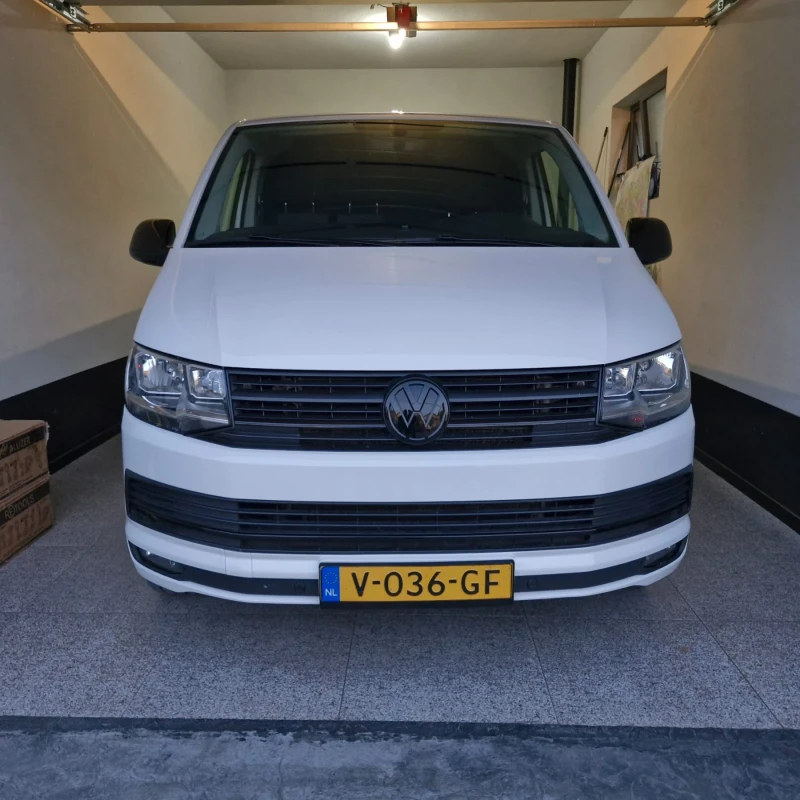 VW Transporter