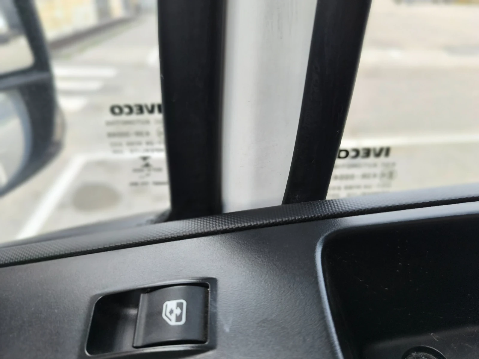 Iveco Daily 2.3 Макси, От България, реални километри, обслужен, снимка 10 - Бусове и автобуси - 54181467