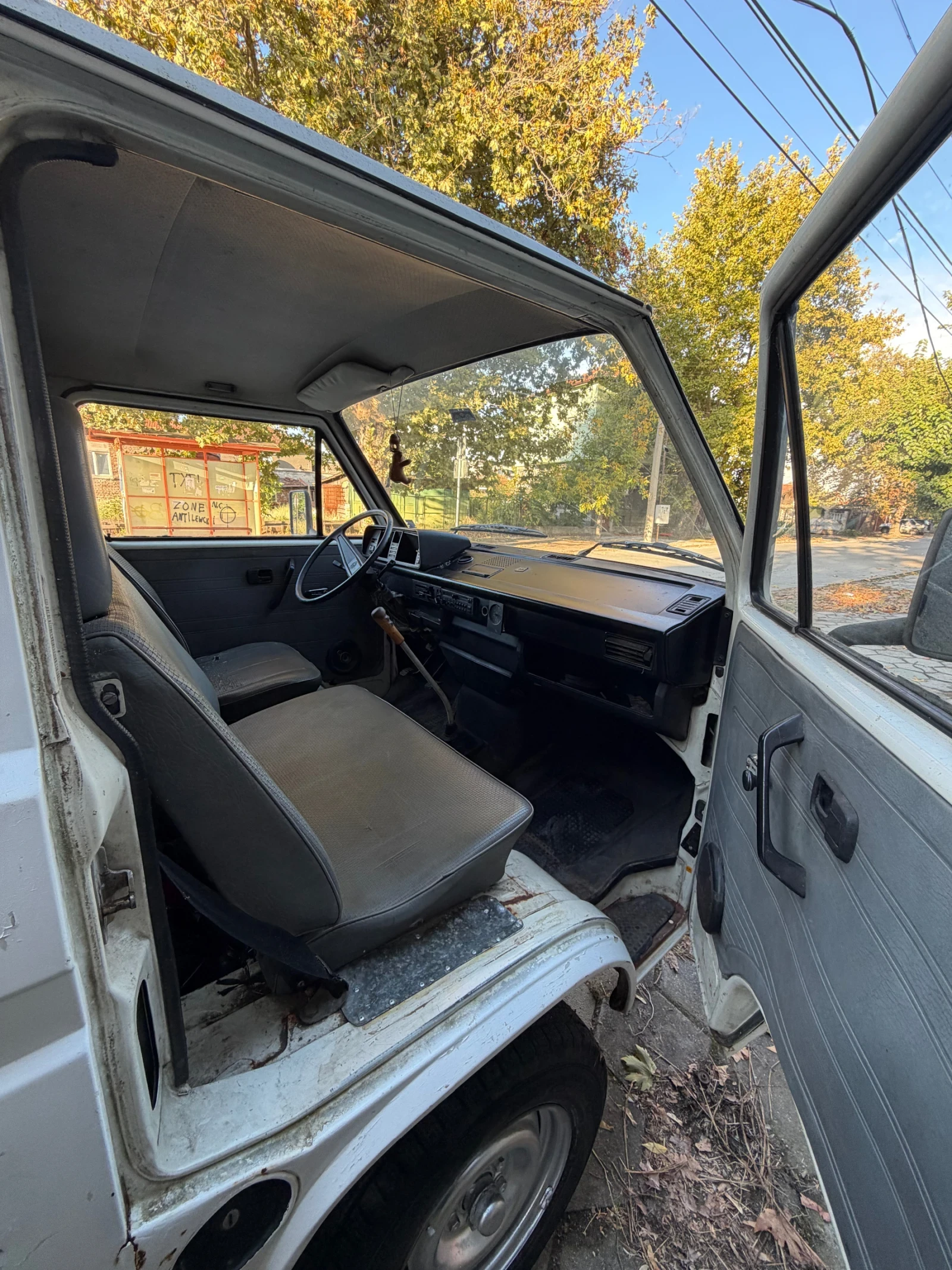 VW T3 1.7 D, снимка 10 - Бусове и автобуси - 56534561