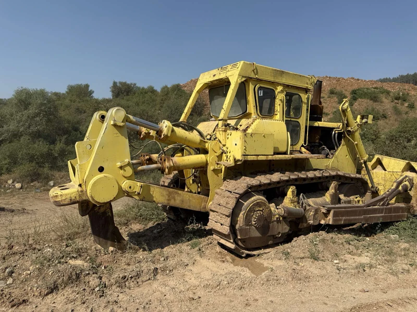 Булдозер Komatsu BemL, снимка 3 - Индустриална техника - 56215344