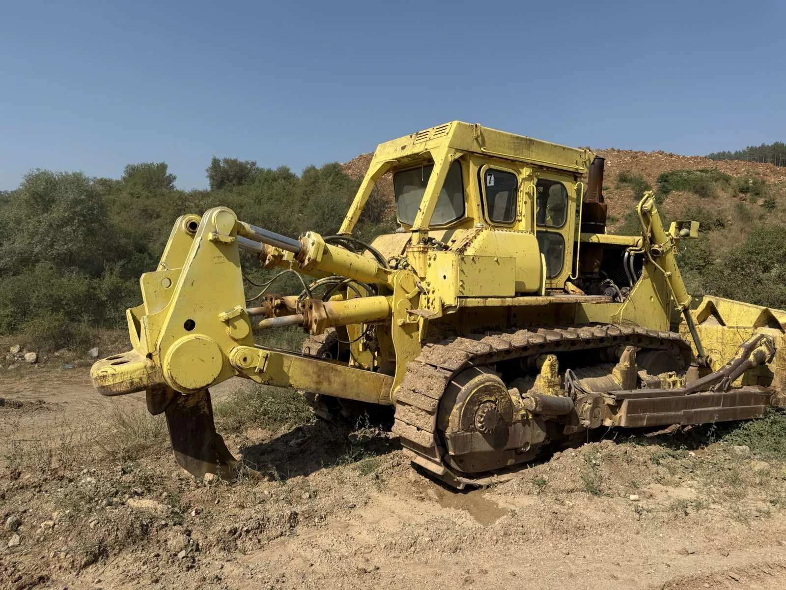 Булдозер Komatsu BemL, снимка 2 - Индустриална техника - 56215344
