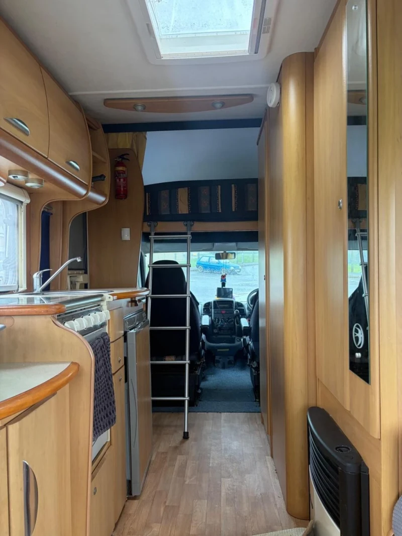 Кемпер Fiat Ducato , снимка 9 - Каравани и кемпери - 53261635