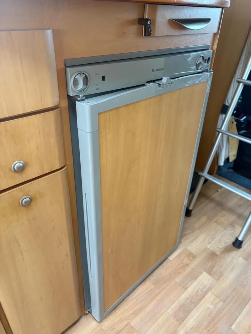 Кемпер Fiat Ducato , снимка 8 - Каравани и кемпери - 53261635