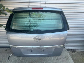 Заден капак за Opel Zafira B, снимка 1