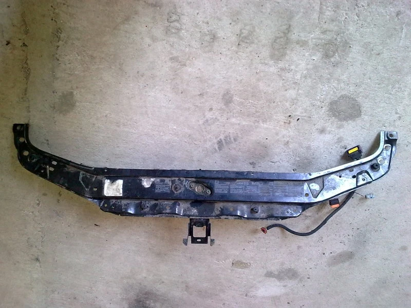 Греда над фарове за Рено Лагуна 2.0 16В (3)