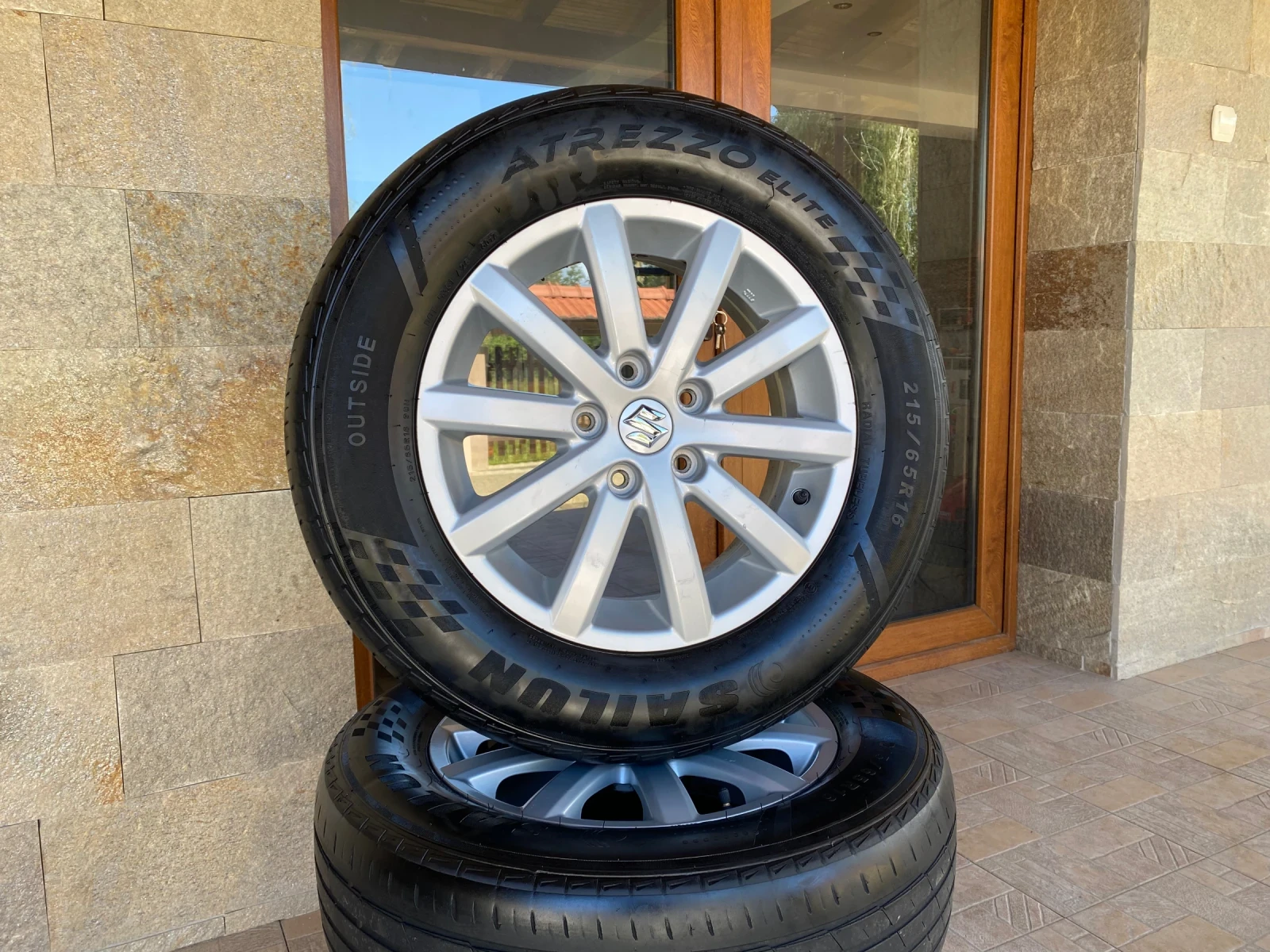 Гуми с джанти Sailun 215/65R16, снимка 2 - Гуми и джанти - 54914971
