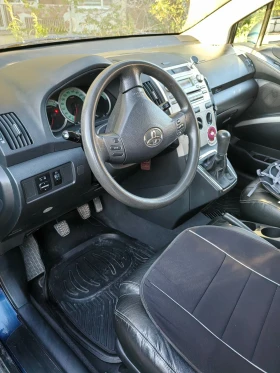 Toyota Corolla verso, снимка 9