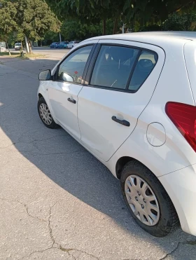Hyundai I20, снимка 2