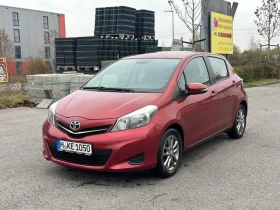 Toyota Yaris  1