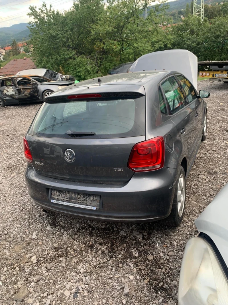 VW Polo 1.2 tsi 6 скорости, снимка 11 - Автомобили и джипове - 47651699