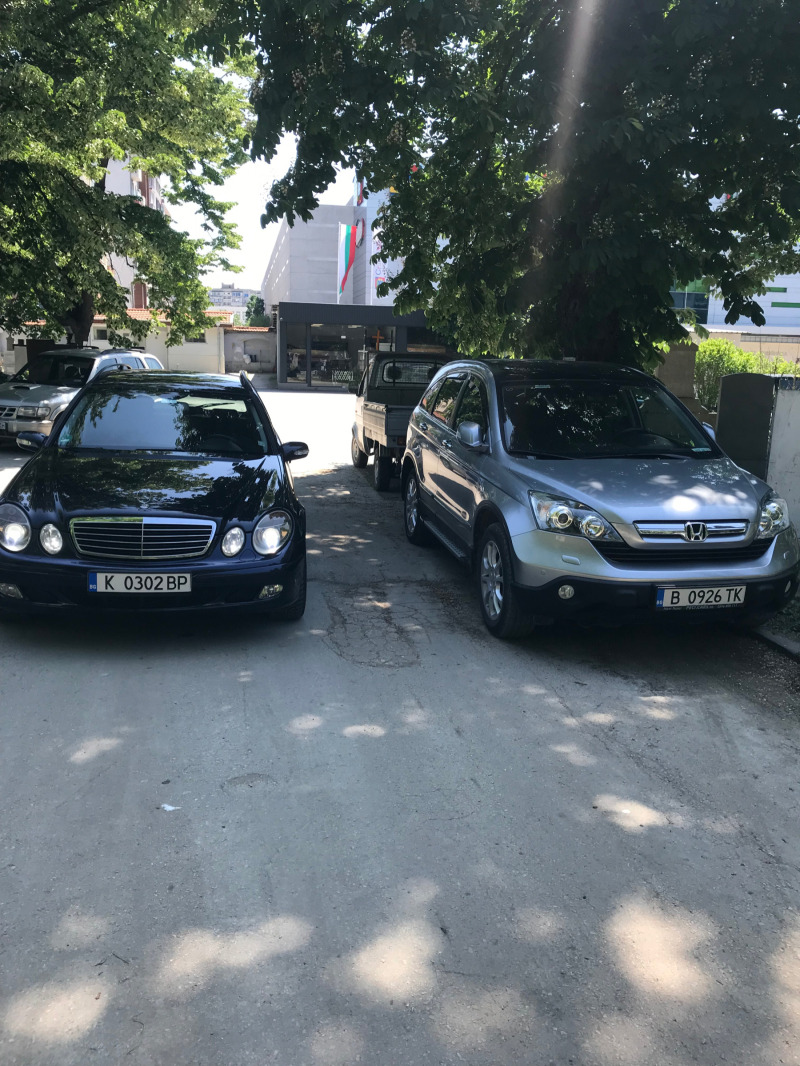 Mercedes-Benz E 220 CDI, снимка 3 - Автомобили и джипове - 46320182