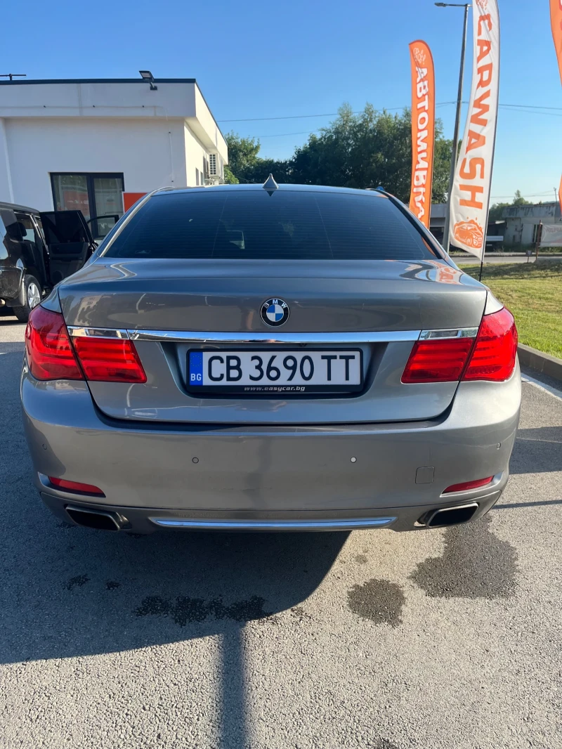 BMW 740 Спешно , снимка 5 - Автомобили и джипове - 46970412