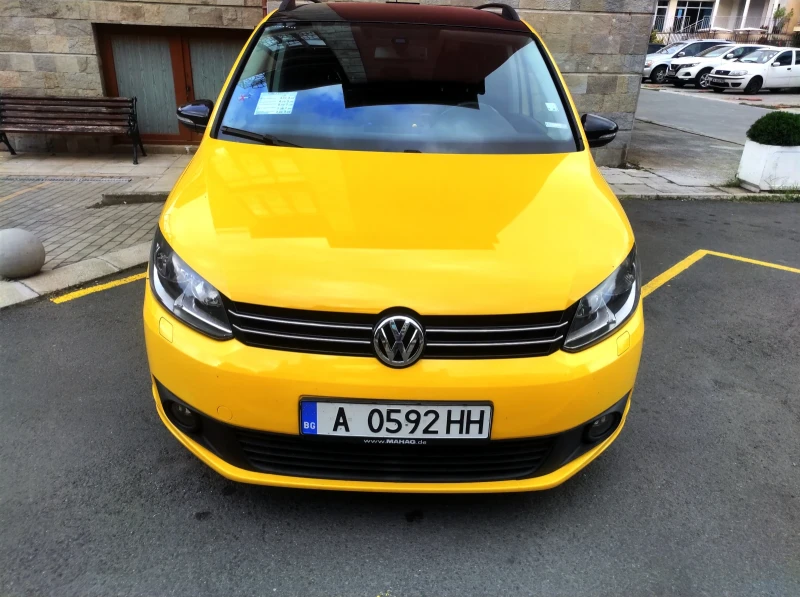 VW Touran, снимка 2 - Автомобили и джипове - 47499079