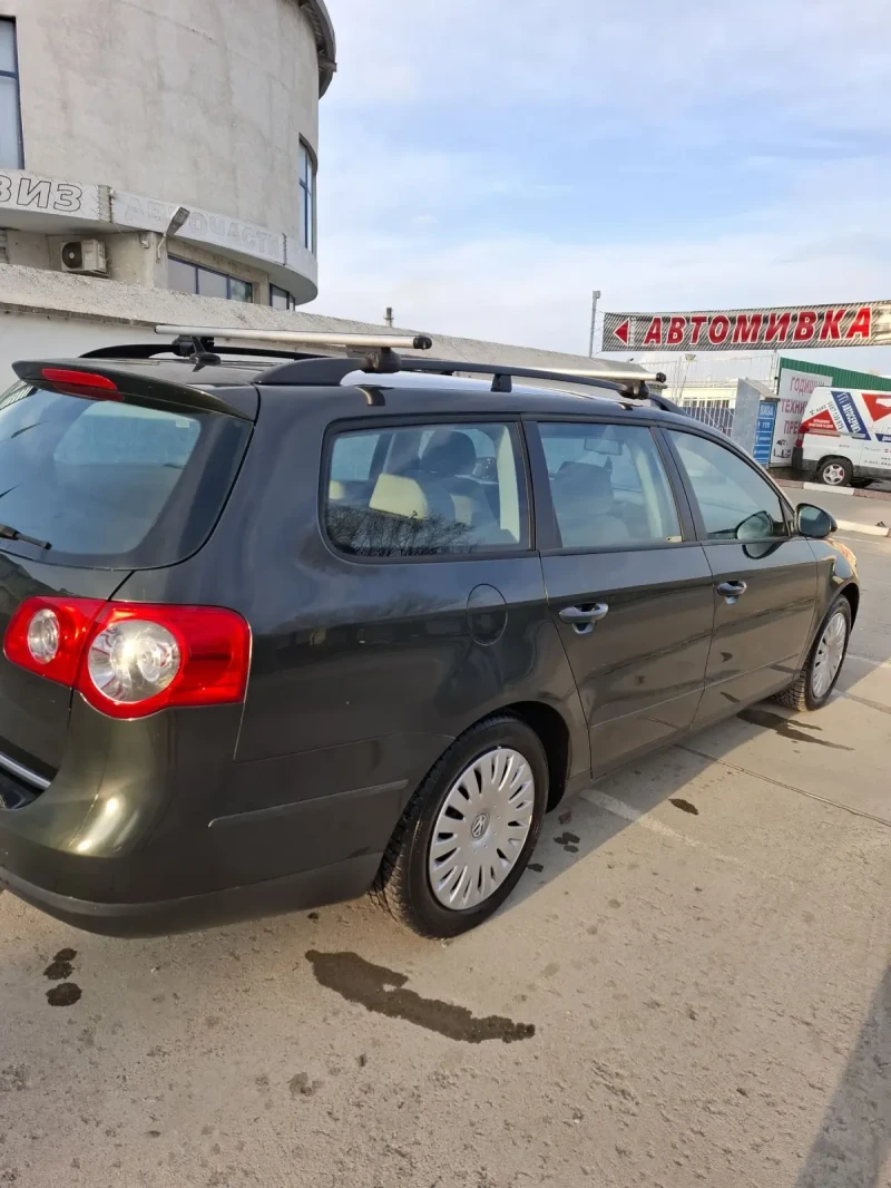 VW Passat B6, снимка 6 - Автомобили и джипове - 48348377