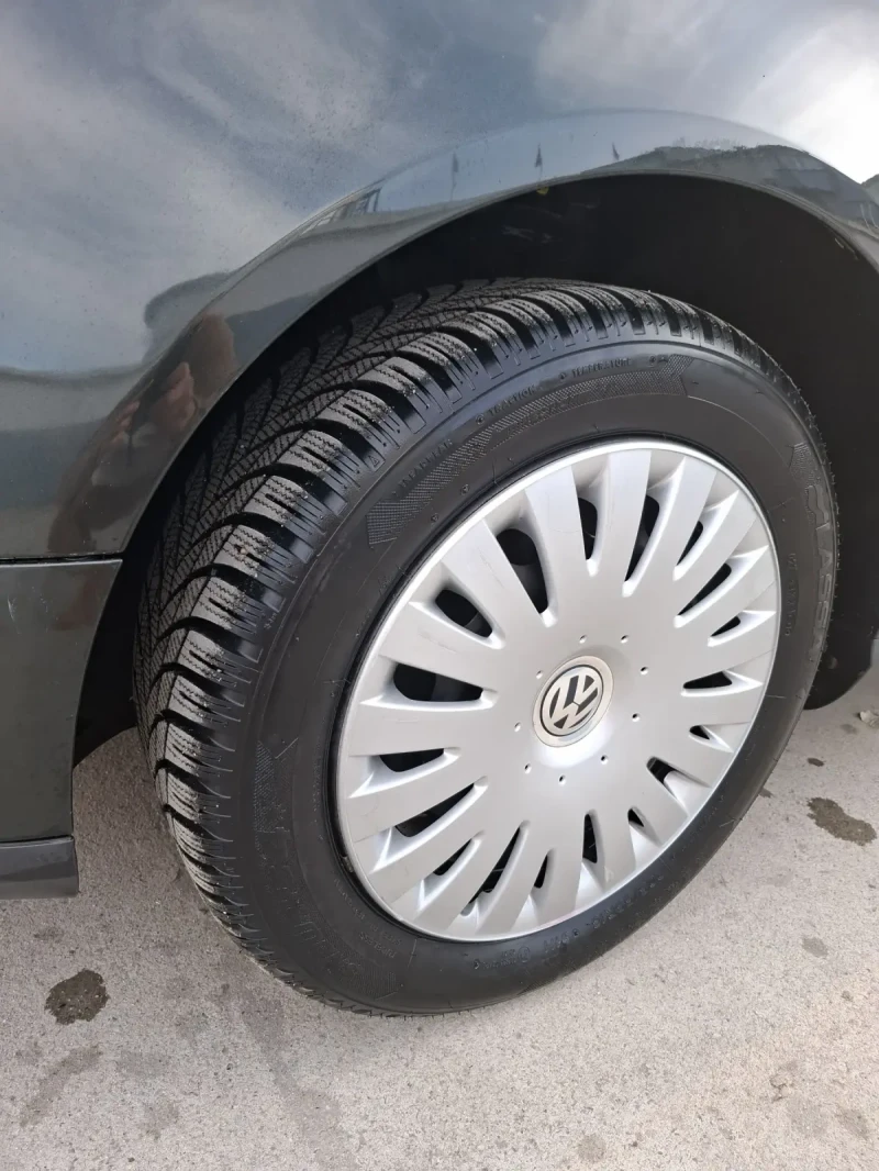 VW Passat B6, снимка 11 - Автомобили и джипове - 48348377