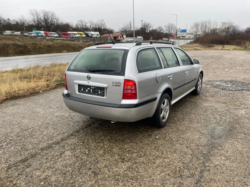 Skoda Octavia 1.9TDI 101k.s. 2008g, снимка 5 - Автомобили и джипове - 48458031