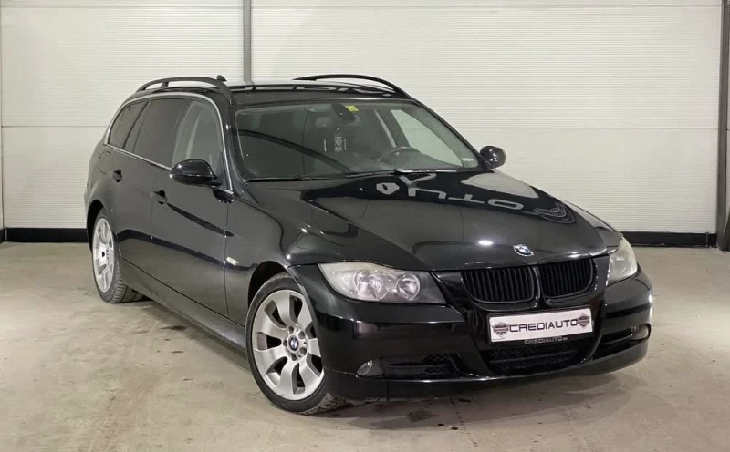 BMW 325 325 Xi, снимка 2 - Автомобили и джипове - 52569913