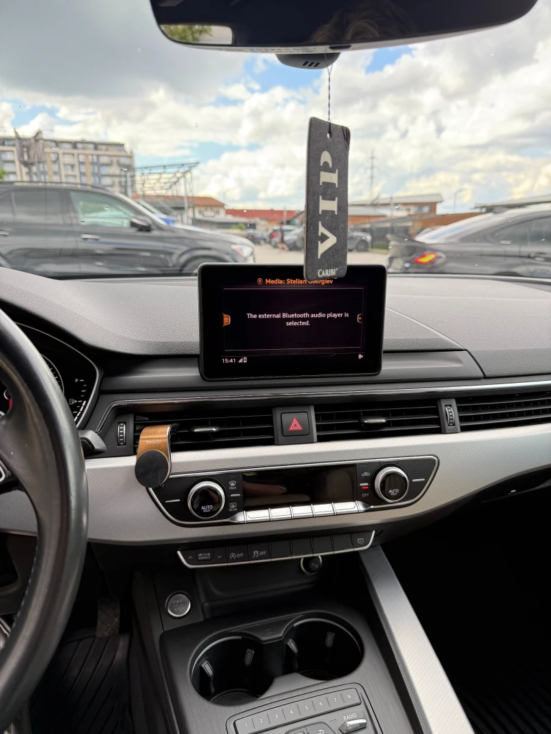 Audi A4 2.0 TFSI, снимка 9 - Автомобили и джипове - 51472365