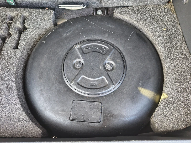 Nissan Note бензин/газ, снимка 5 - Автомобили и джипове - 52432421