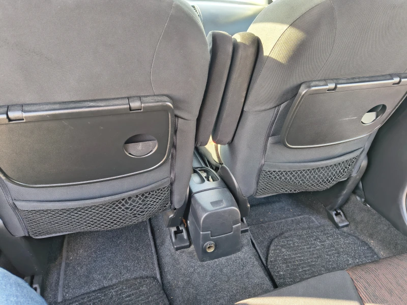 Nissan Note бензин/газ, снимка 17 - Автомобили и джипове - 52432421