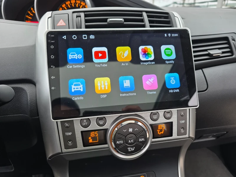 Toyota Verso 1.8 Vvti 7-местна Навигация Автопилот, снимка 14 - Автомобили и джипове - 52668327