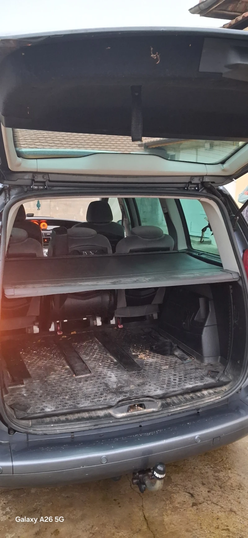 Peugeot 807 2.0 ХДИ 136 7 местен, снимка 8 - Автомобили и джипове - 52960891