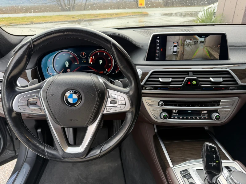 BMW 740 XD-FACE-4X4-M PACKET-MASAGE-DISTR-CAM360-SMART KEY, снимка 16 - Автомобили и джипове - 53246118