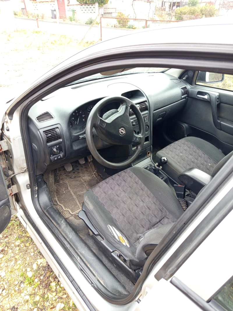 Opel Astra 1.7 DTI, снимка 5 - Автомобили и джипове - 53384780