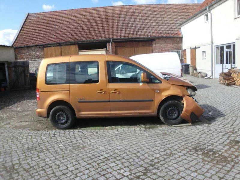 VW Caddy 1.2 TSI, 86кс., LIFE,CBZA,CBZB,КЛИМА,2013г., снимка 1 - Автомобили и джипове - 30342528