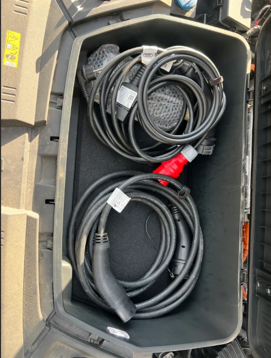 Audi E-Tron Sportback 55 S Line, снимка 8 - Автомобили и джипове - 54281458