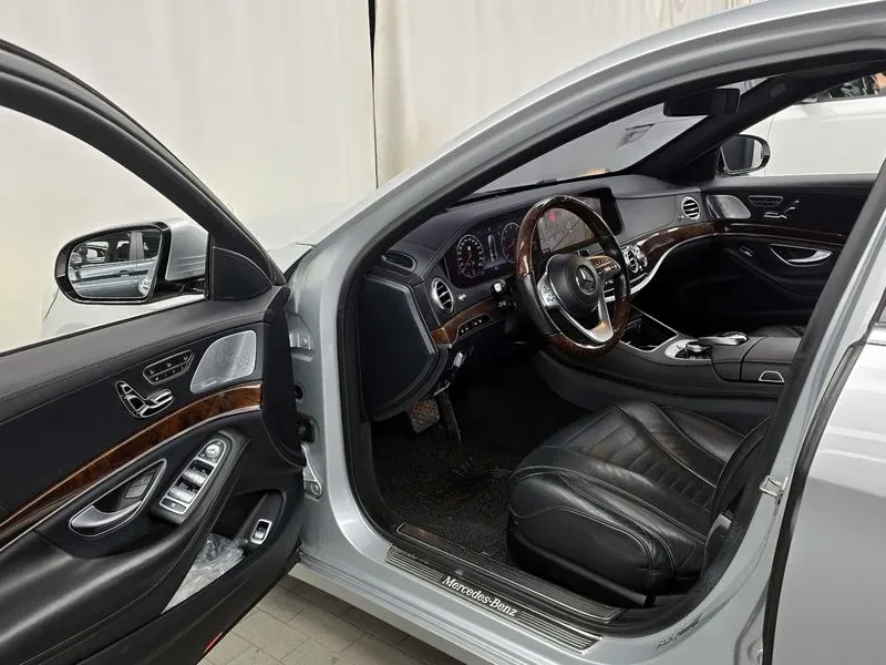 Mercedes-Benz S 560 LONG 4MATIC FULL, снимка 10 - Автомобили и джипове - 55724302