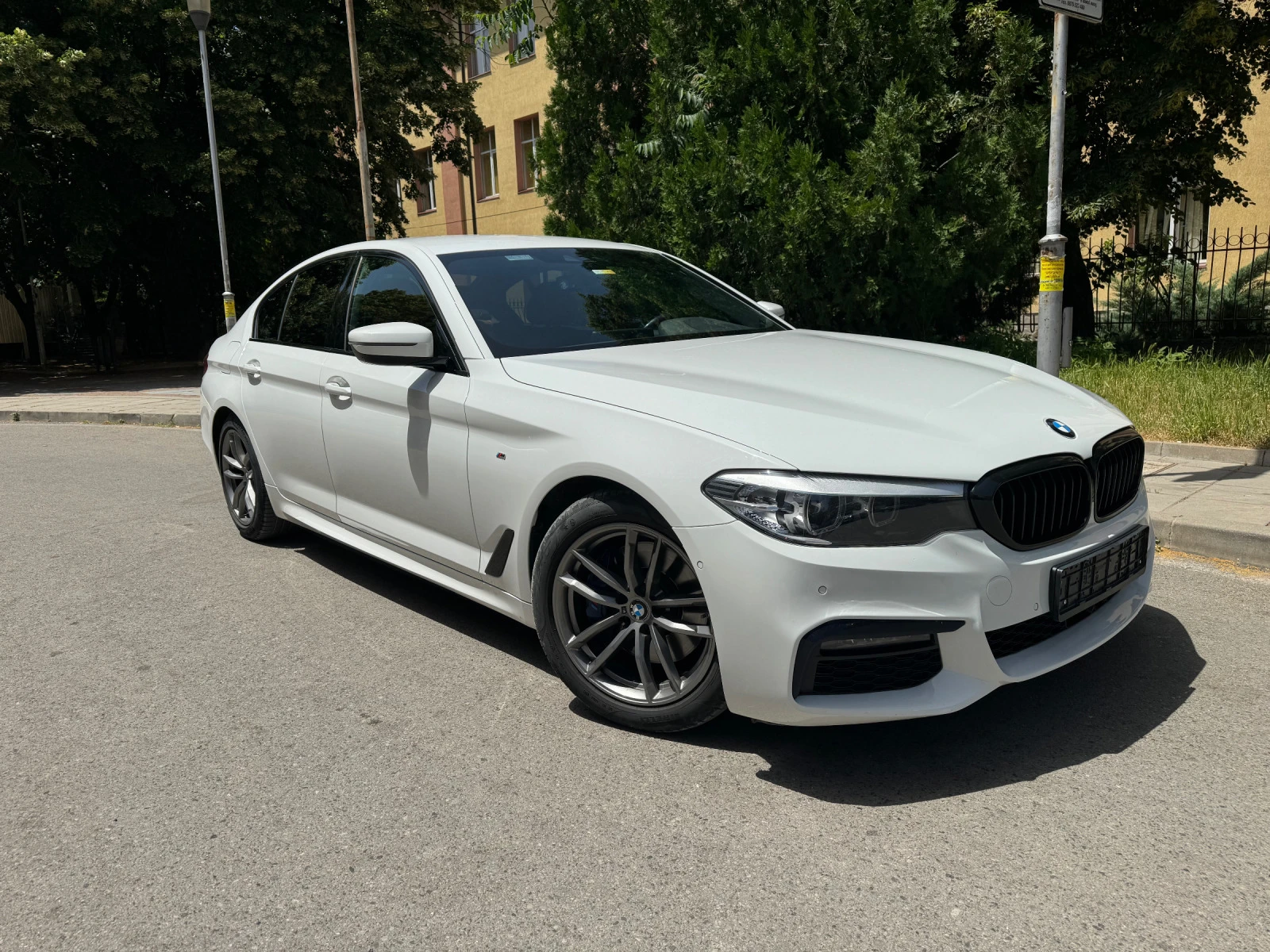 BMW 530 G 30  Xdrive M - изображение 10