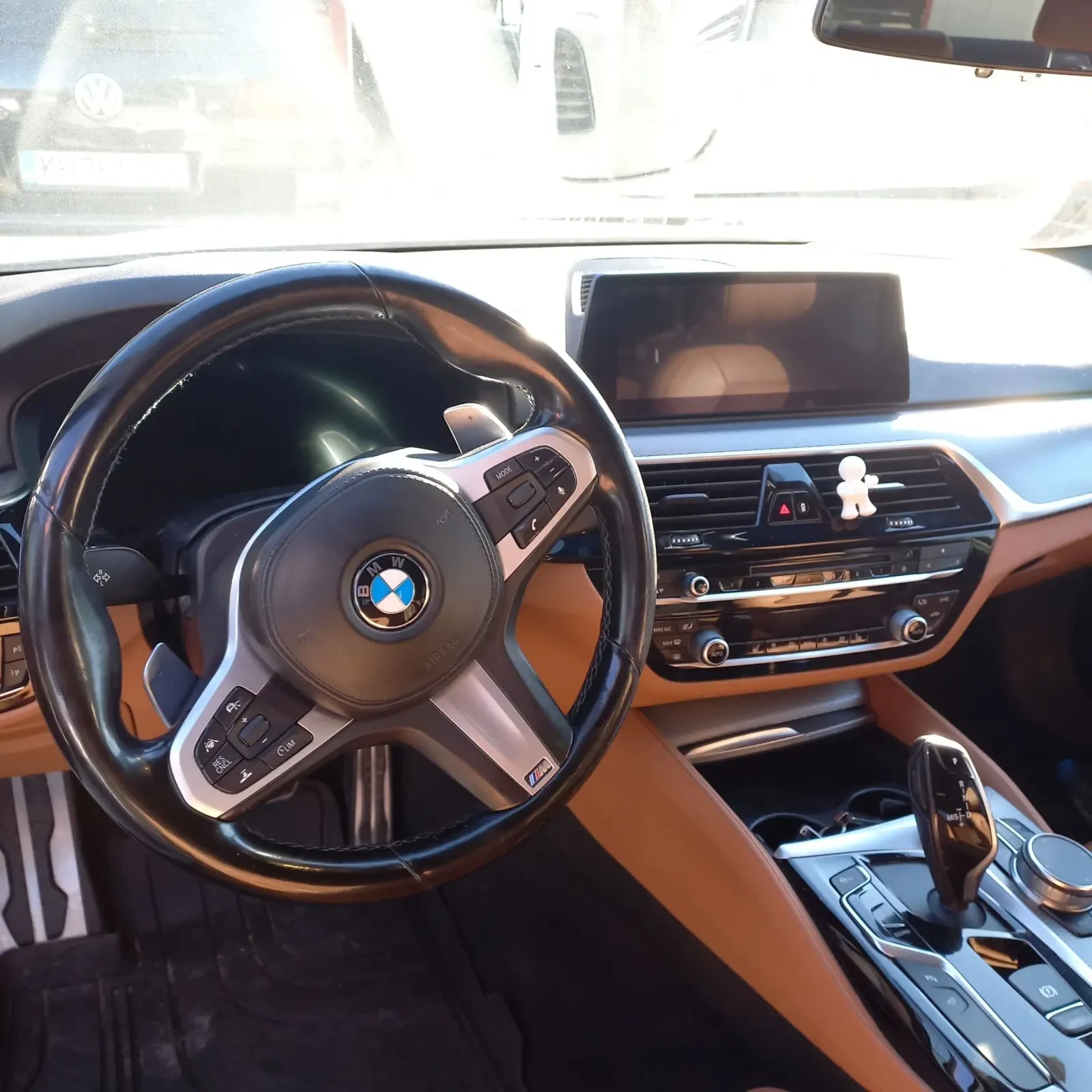 BMW 530 G30* Xdrive M* TOP* FULLMAX* , снимка 13 - Автомобили и джипове - 40653496