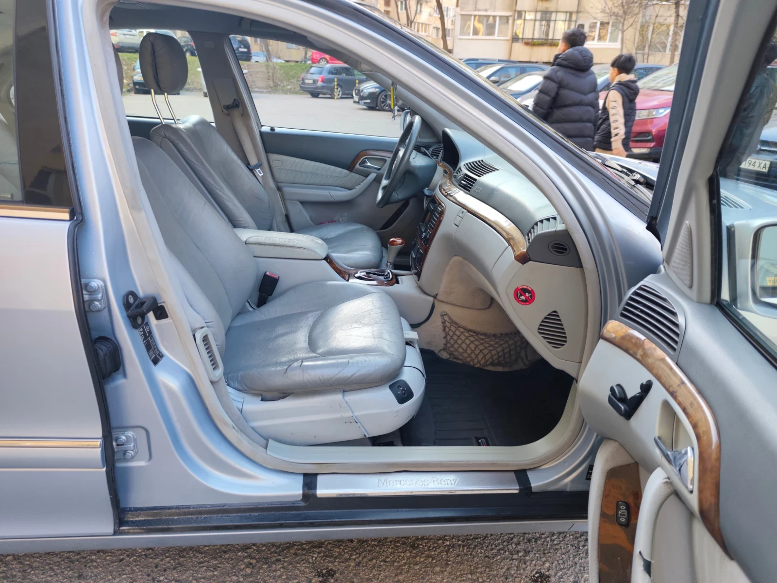 Mercedes-Benz S 320 3.2 ГАЗ-ИНЖ !АВТОМАТИК! * КЛИМАТРОНИК* !КОЖА! ТОП!, снимка 8 - Автомобили и джипове - 54387801